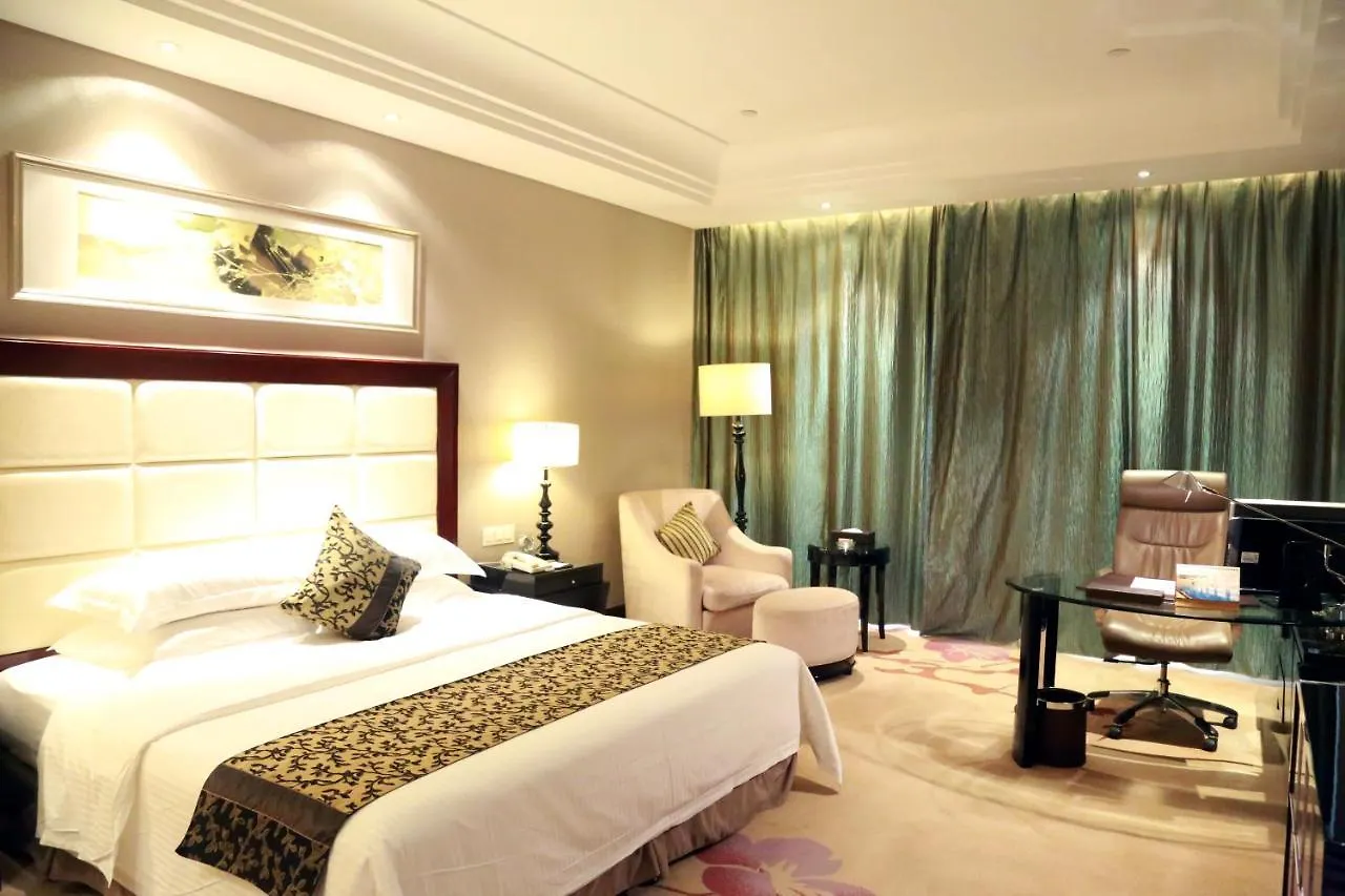 *****  Wyndham Xinyang Downtown Hotel China
